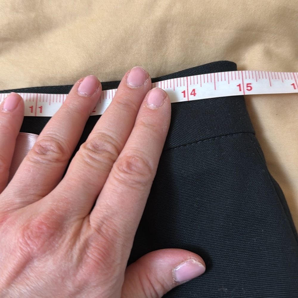 Chaiken Black Pencil Skirt with built-in Pink ribbon belting - Picture 8 of 10